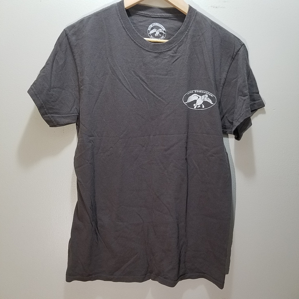 Duck Commander Medium Hunting Outdoor Men's Gray Graphic Shirt Dynasty Revival